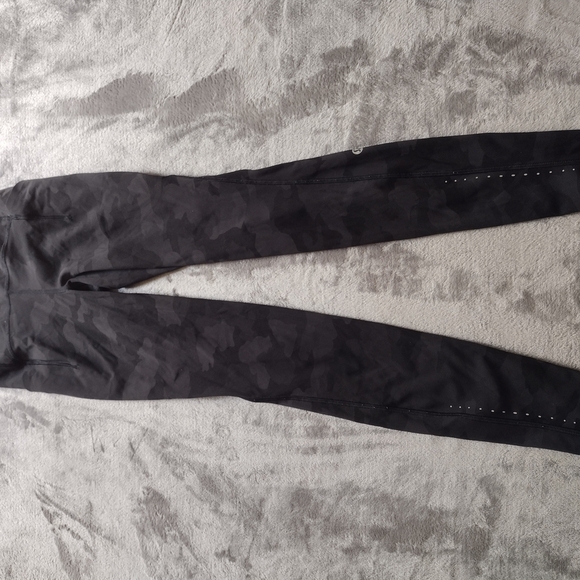 Lululemon Swift Speed High-Rise Tight 28"Heritage 365 Camo Deep Coal Multi Sz 2. - Picture 1 of 4